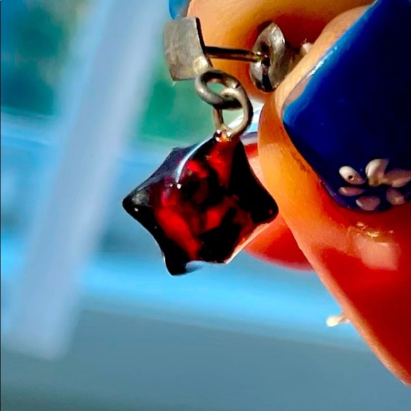 Amber pedant and earring set - Picture 3 of 7